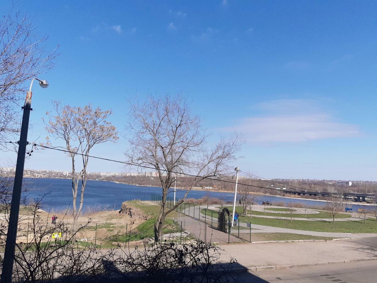 Apartment On Artyleriiska 2 With River View Mykolaiv Exterior foto