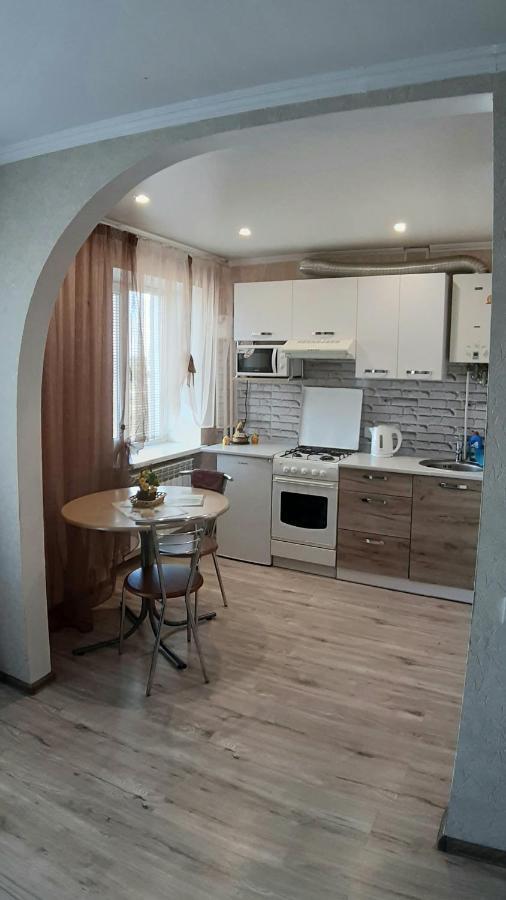 Apartment On Artyleriiska 2 With River View Mykolaiv Exterior foto